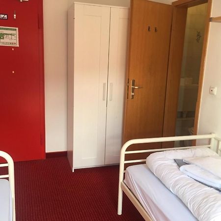 Hostel Der Athleten การ์มิช-พาร์เทนเคียร์เชน ภายนอก รูปภาพ