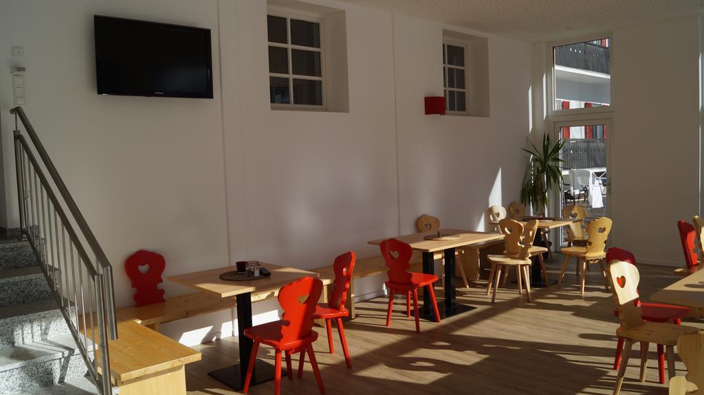 Hostel Der Athleten การ์มิช-พาร์เทนเคียร์เชน ภายนอก รูปภาพ