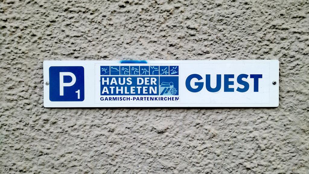 Hostel Der Athleten การ์มิช-พาร์เทนเคียร์เชน ภายนอก รูปภาพ